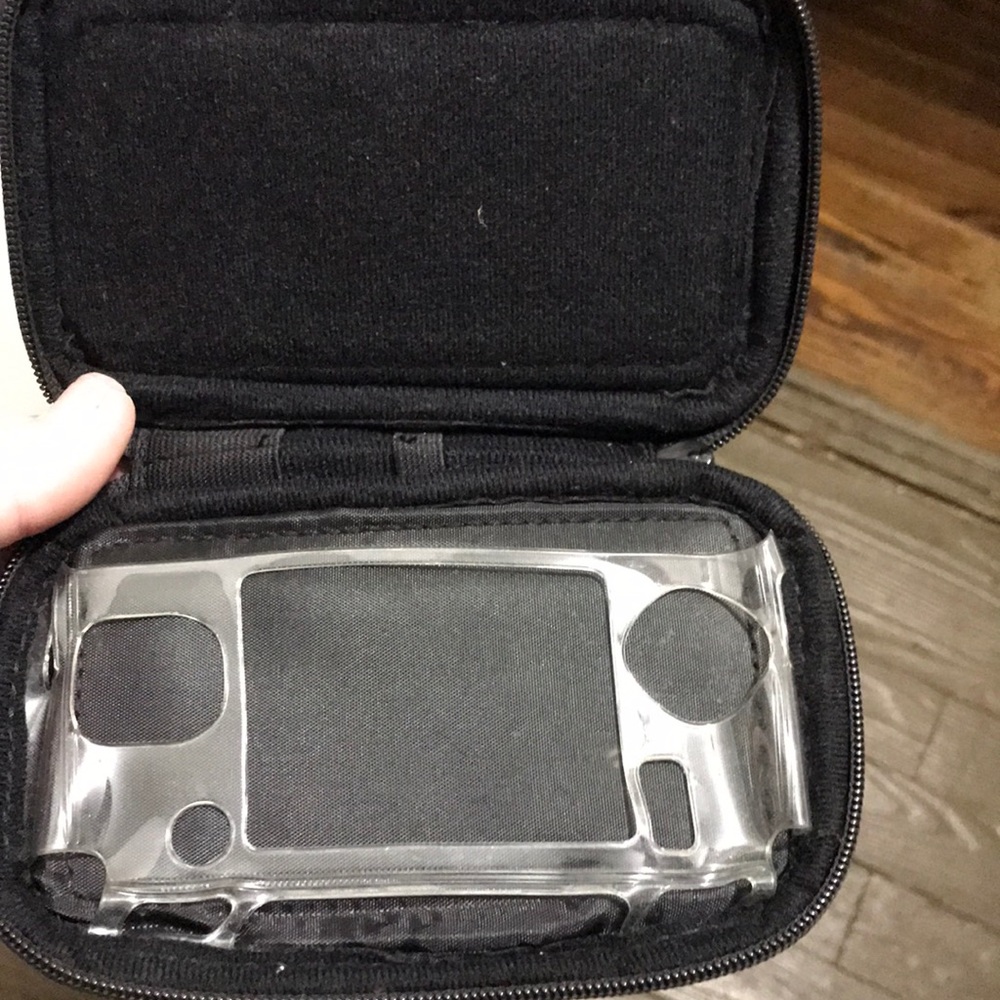 Nintendo 3DS - Picture 2 of 8